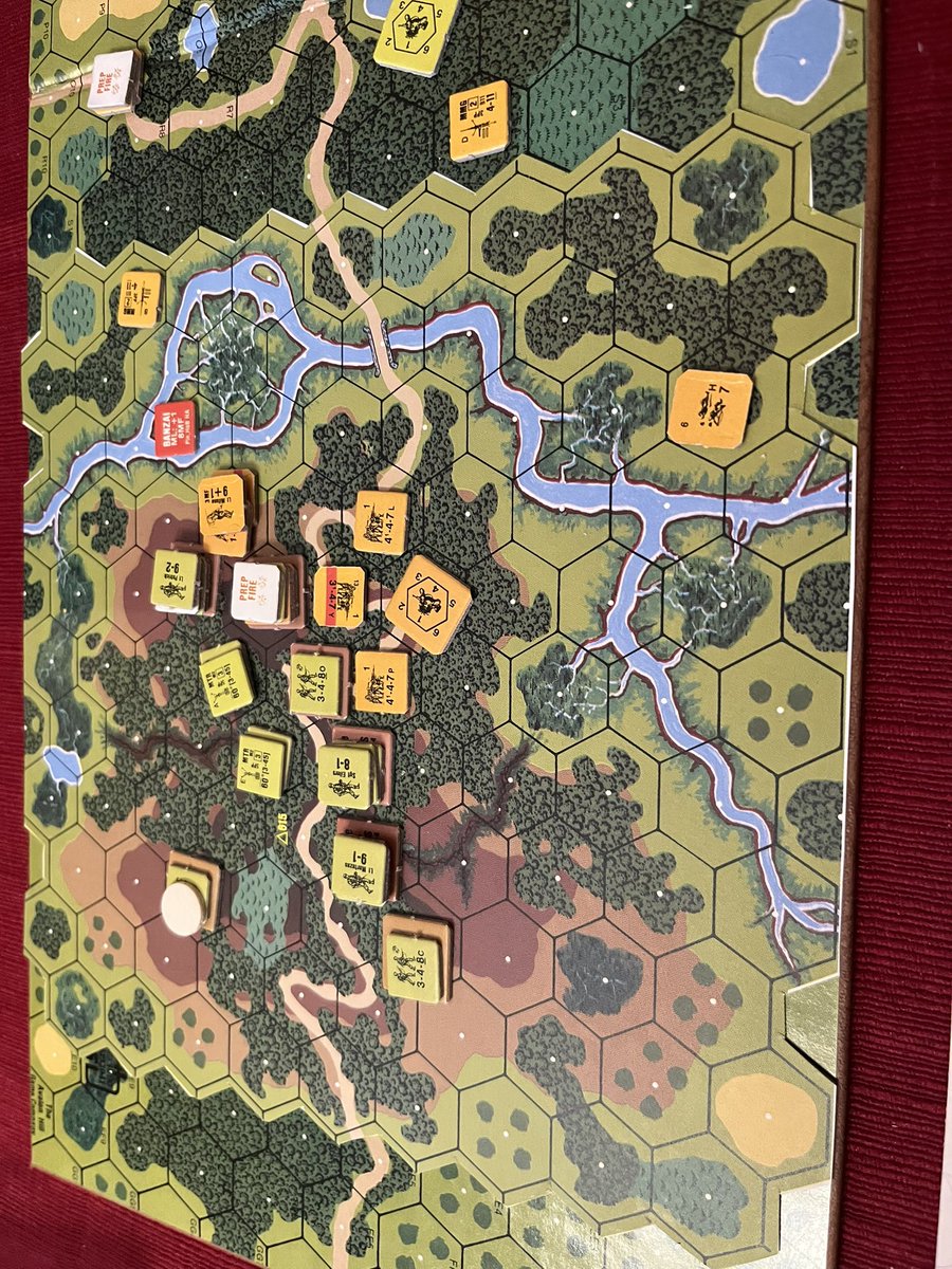 ASL Gung Ho! Escenario 67: Cibik’s Ridge. Oleadas de japoneses, que consiguieron llegar a la colina pero murieron en exceso (como siempre). Muy jodido luchar en Bougainville