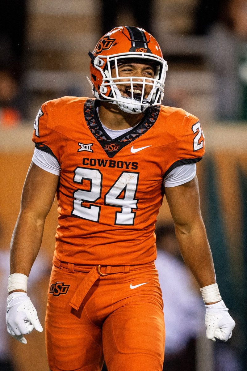 CalebHawk2025's tweet image. 100% committed🟠⚪️ @__CoachMorris @PCobbs43 @CowboyFB