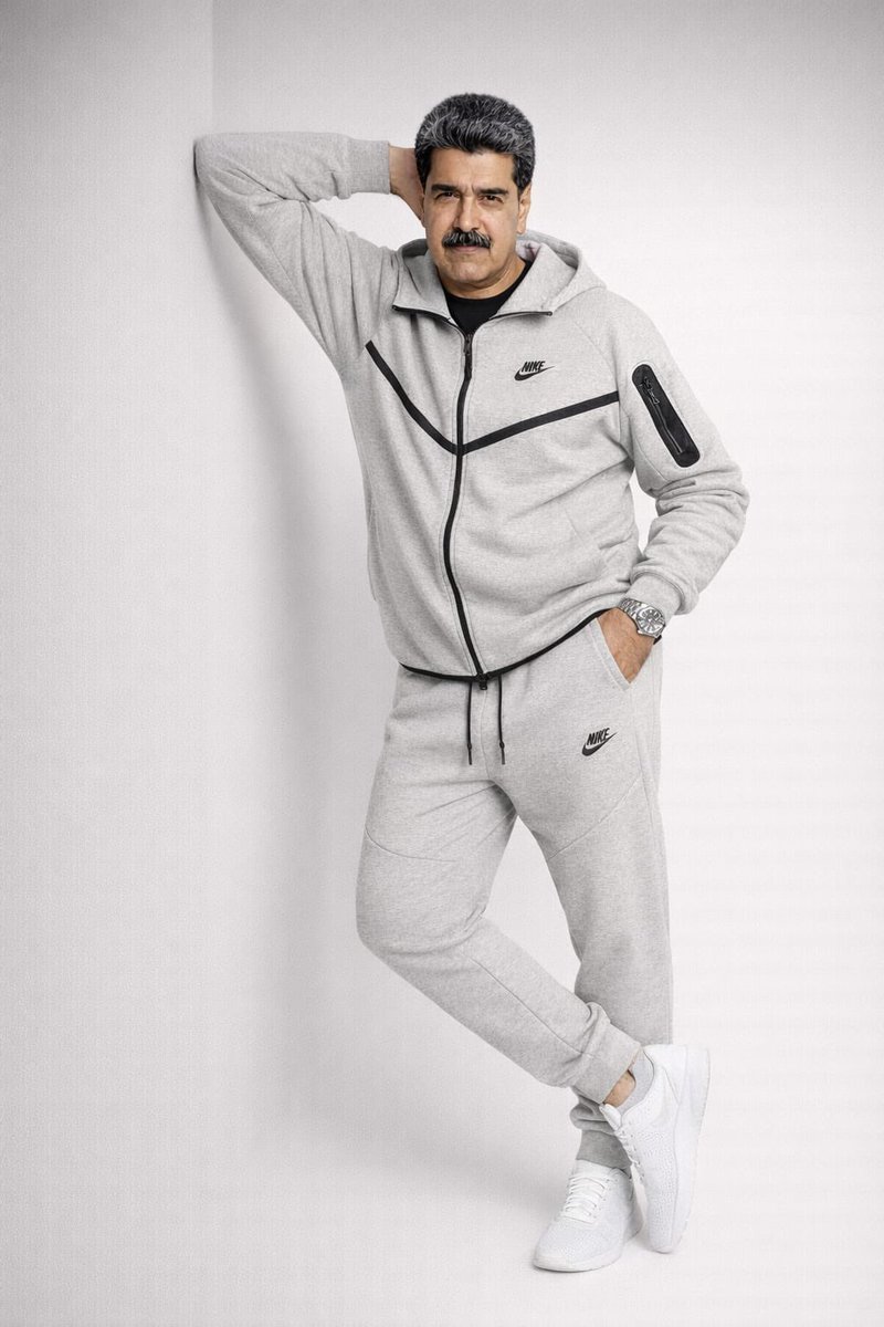 Tpdrake's tweet photo. @Nike despues de la captura de maduro https://t.co/mWC3jEZKBR