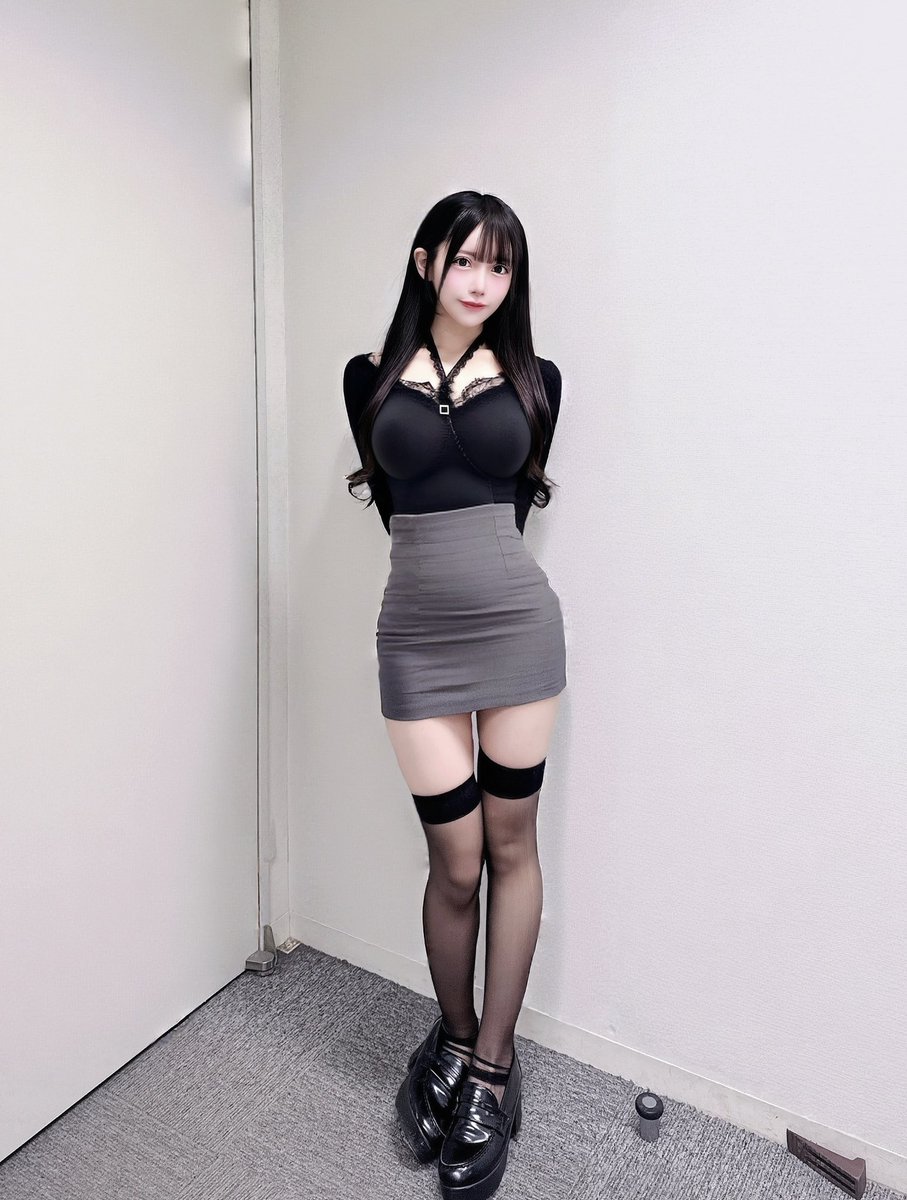 椎名もえ【トウトイナ。】 tweet media