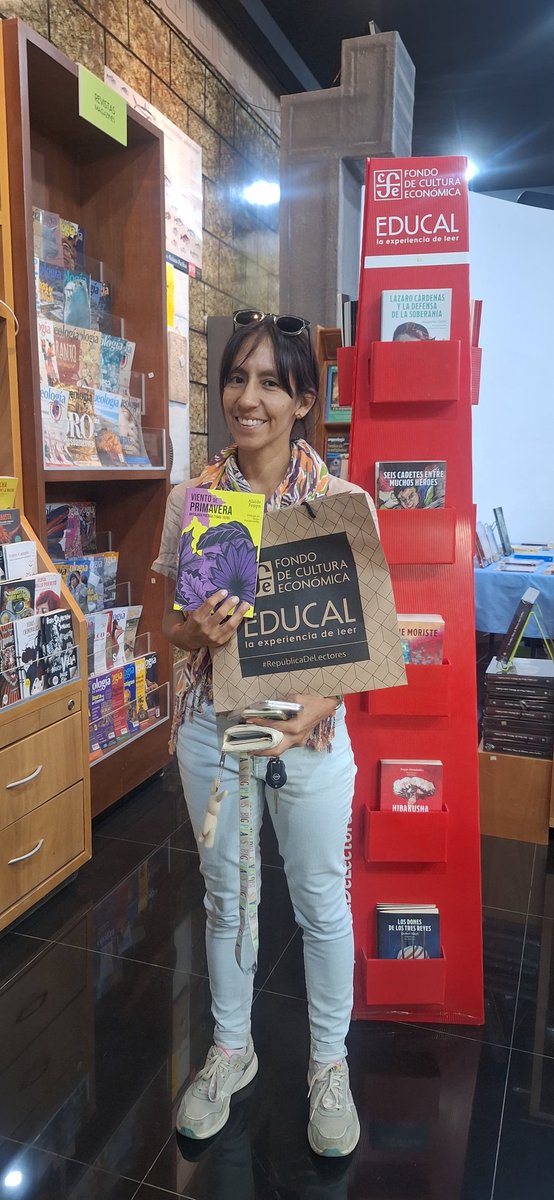 Este #2026 seguimos entregando, completamente 𝐆𝐑𝐀𝐓𝐈𝐒 (1 título por persona), la Colección del #25ParaEl25.

📍Interior Museo de la Cultura Maya en #Chetumal, #QuintanaRoo, #México.
🕘Martes a sábado de 9am a 5pm.
Domingos de 10am a 4pm.
📲9831021819.