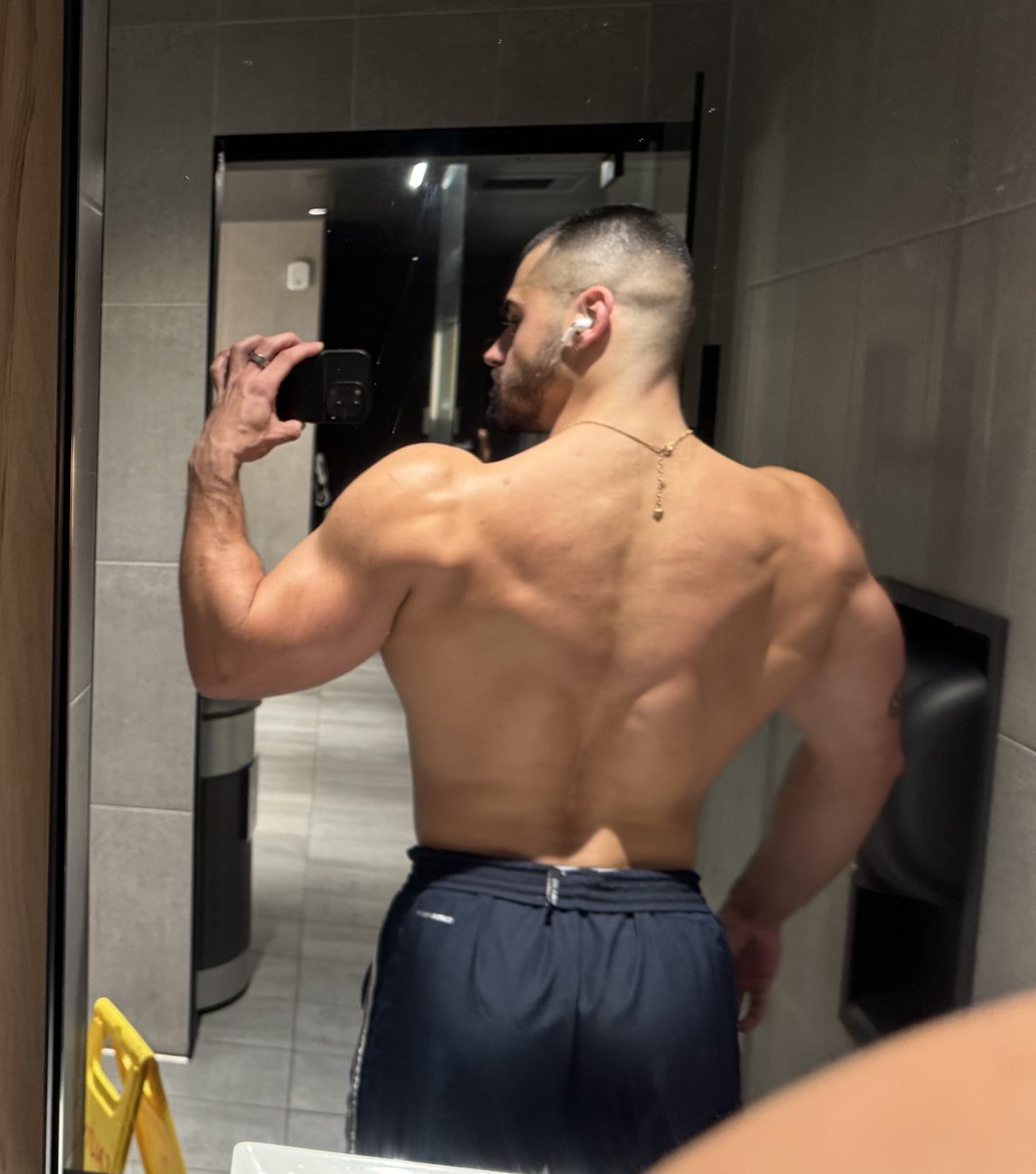 dr. zoy, pharmd 🫦 tweet media