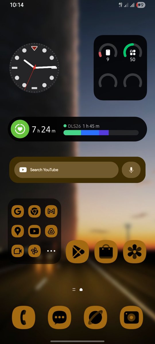 SailaSodiq67798's tweet photo. Cool phone customization! ✨️
#HomeScreen, #iOSSetups, #AndroidSetups, #TechTwitter, #Aesthetic, and #Customization 🟤🟫 https://t.co/1XKDZ95st3