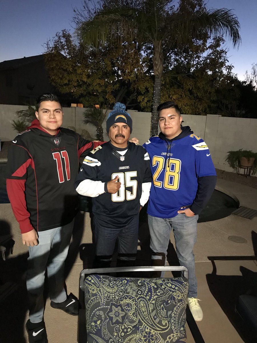 coyory13's tweet photo. #NFLEntelevisa saludos desde Mexicali https://t.co/gJOlikdMfU