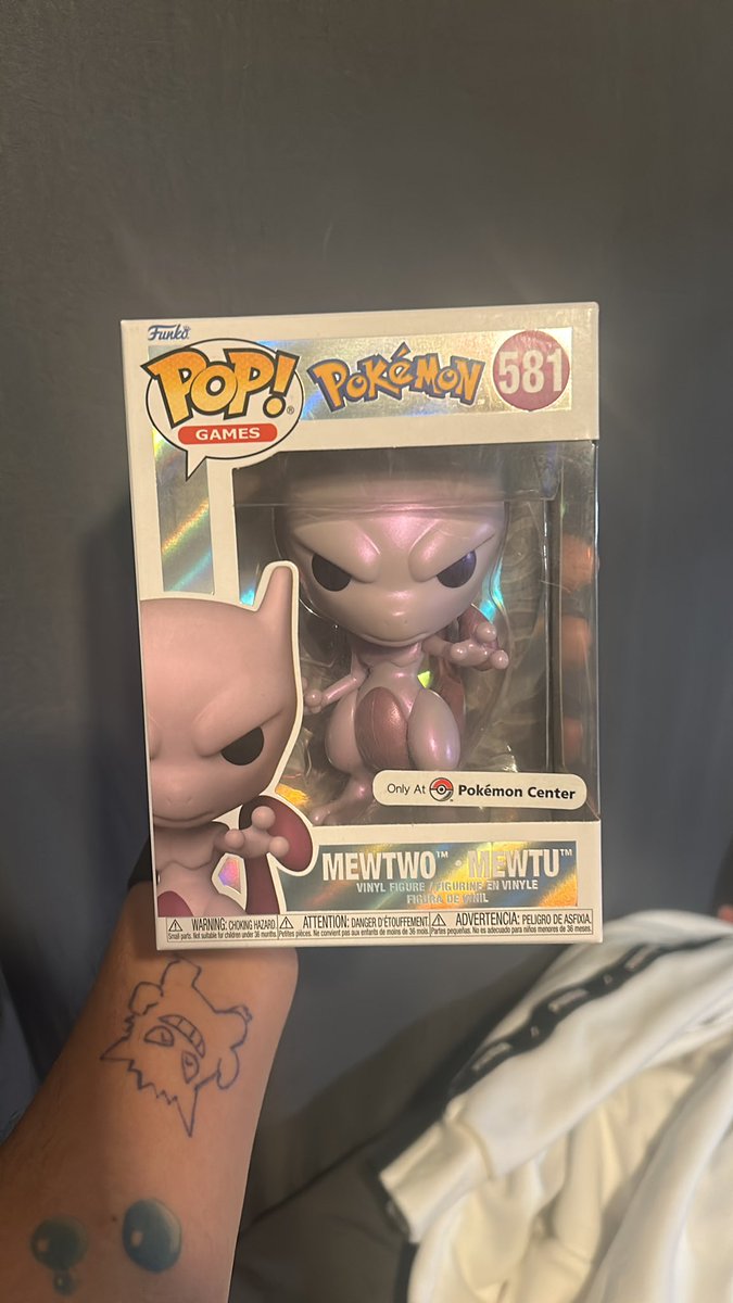 ASPDPerspective's tweet image. Pokemon Center Pearlescent Mewtwo Giveaway (new/sealed)

•Just RT

ends 01/11