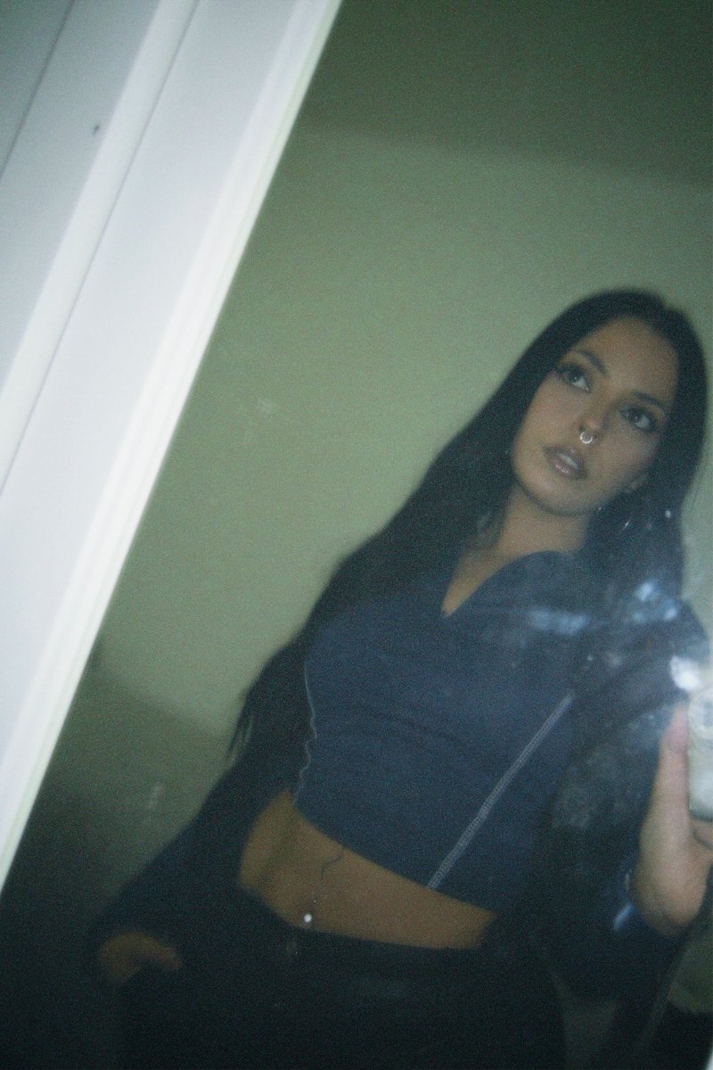 Alii ✨ tweet media