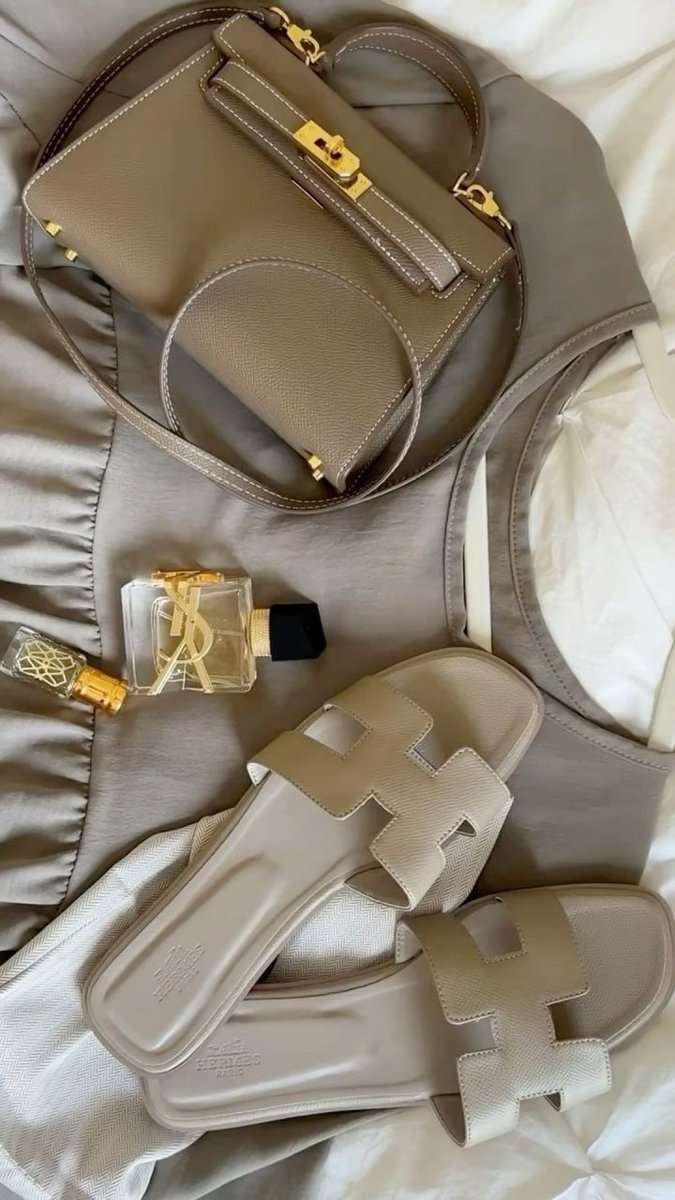 DanRDaniel22's tweet image. If chosen correctly, these three can make a person look more stylish, classy, ​​and attractive ✨