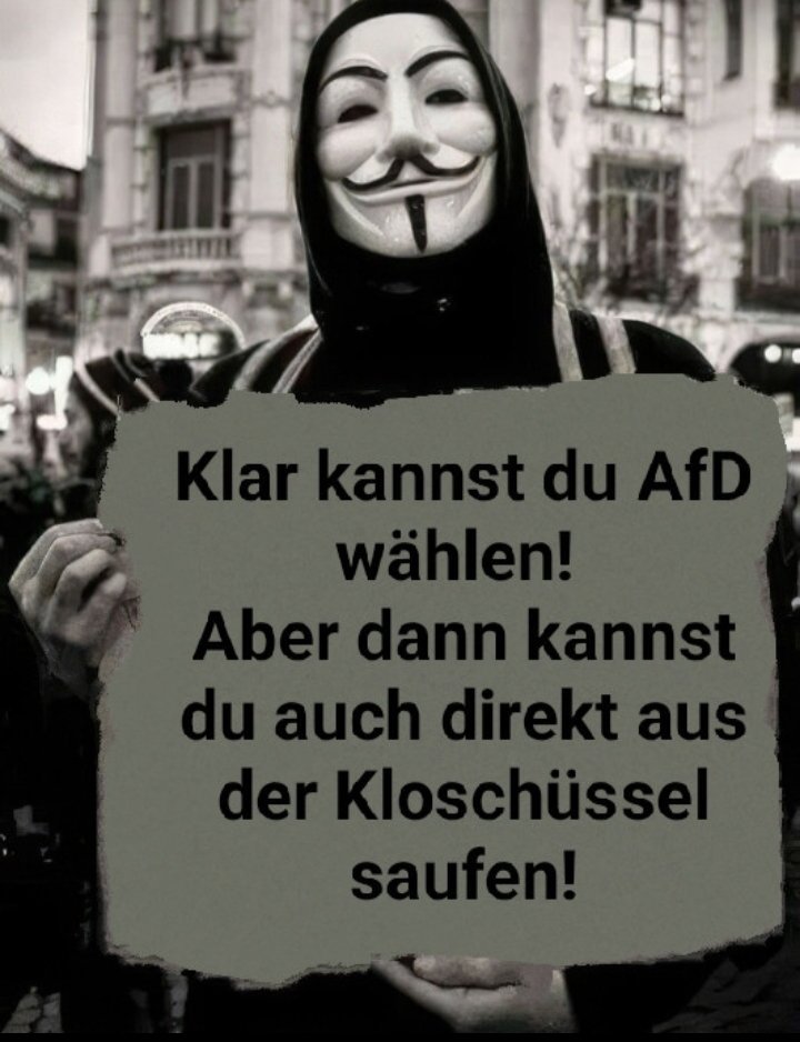 Wer glaubt das eine linksextreme "#Vulkangruppe" am Werk war, 
der glaubt auch, dass Hitler Kommunist war!
Lasst euch nicht verarschen!
AfD &amp; Co brauchen ein 
Feindbild! 
Putin braucht AfD &amp; Unruhe in 🇩🇪!
Putin liefert 
AfD schürt Hass &amp; Hetze 
#Stromausfall #Bekennerschreiben