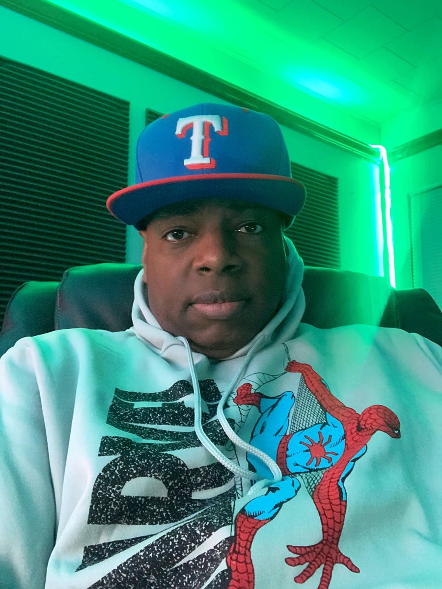 New content on RNBPLYLST.com - Copy of INTERVIEW W/ DRAWZILLA