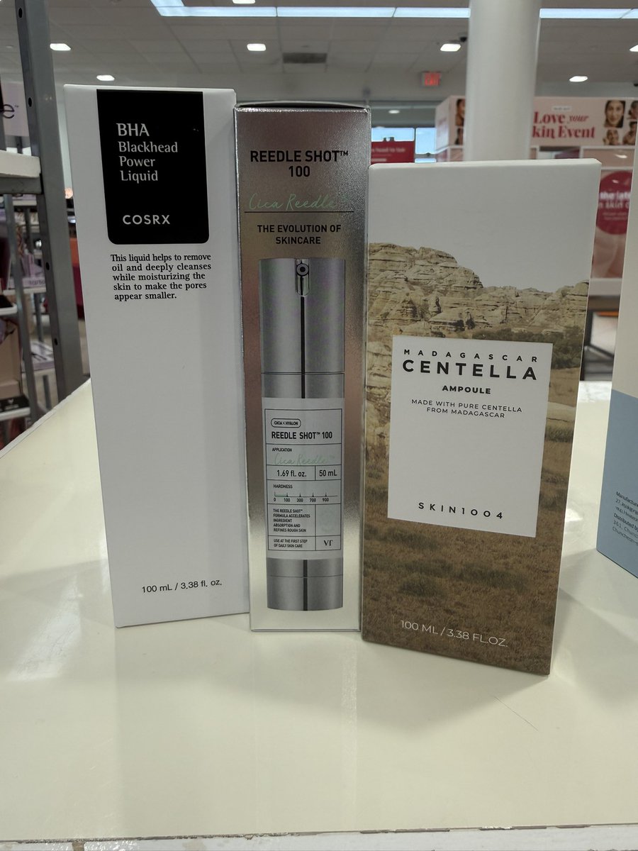 sevikasstrap's tweet image. hudson williams i am GRIPPING your shoulder rn. if this shit doesn’t work u owe me so much money.