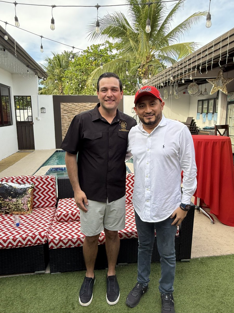Almorzando con su Excelencia Kevin Marino Cabrera, Embajador de Estados Unidos en la República de Panamá. <a href="/USAmbassadorPAN/">Embajador Kevin Marino Cabrera</a>