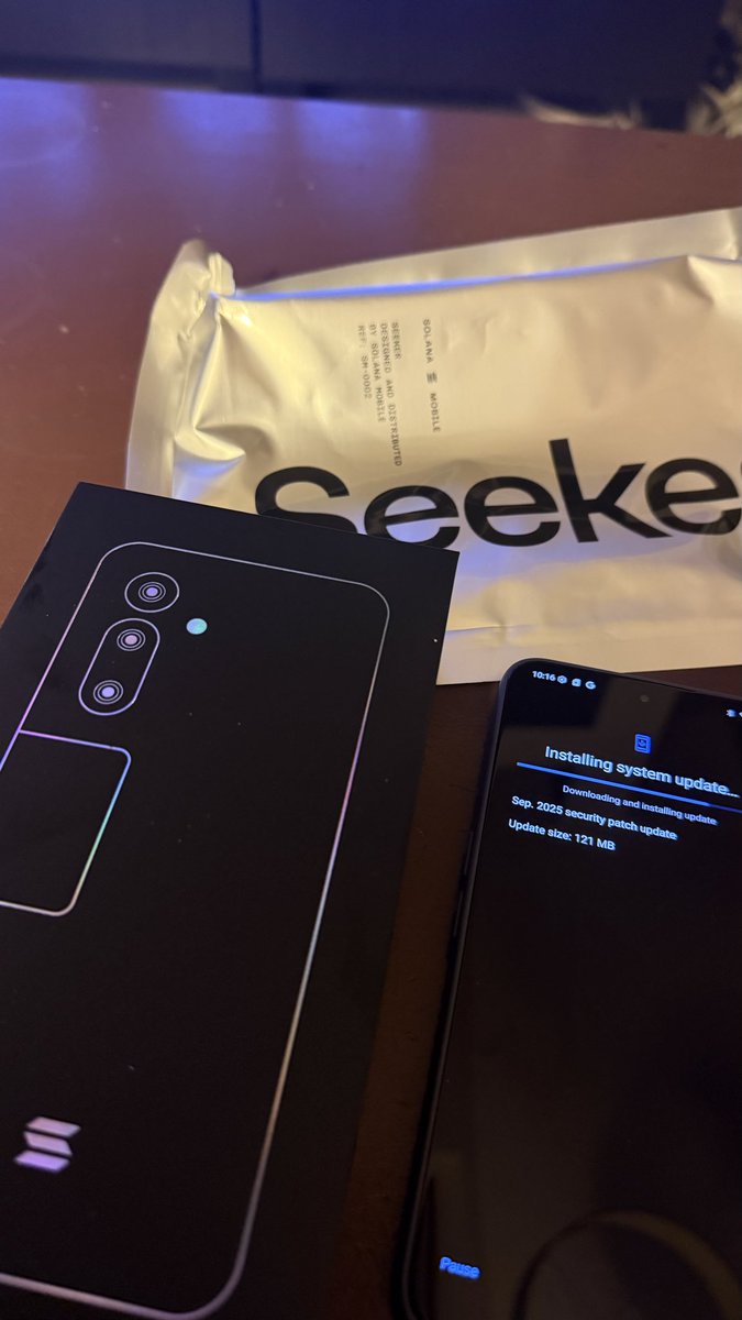 Cooking on……. on <a href="/solanamobile/">Seeker | Solana Mobile</a> thanks to <a href="/Cptn_Ow/">Cptn | Ferno 🔥</a> 🥣👩‍🍳📲