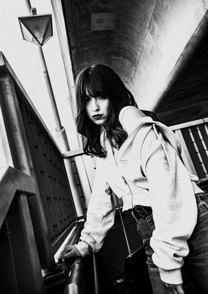 SHIONE、come back !

#gallery_no8 
<a href="/Gallery_No_8/">Gallery No.8</a>