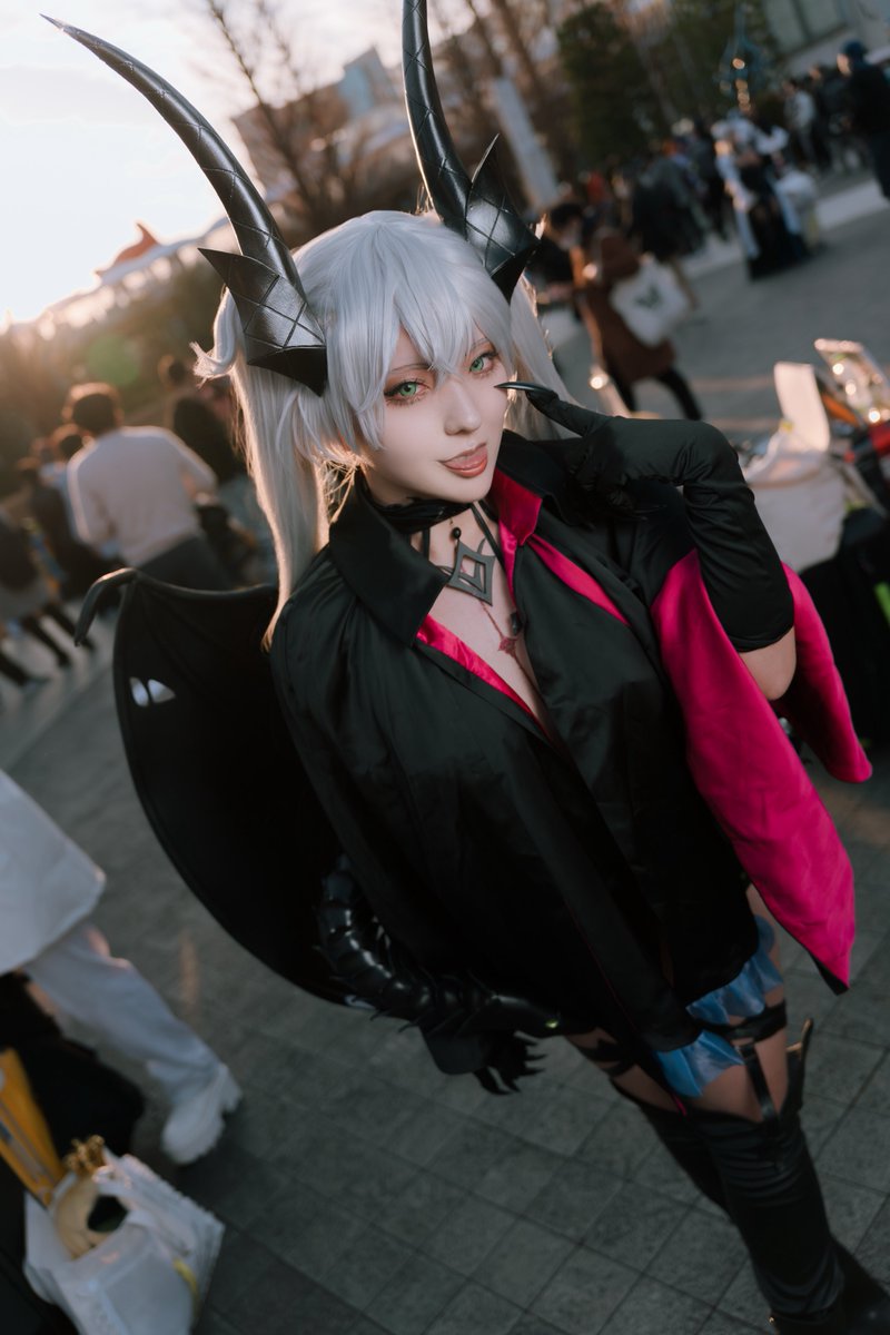 おみ@C107 Day2-東7P04b (@omiomi79) / Posts / X