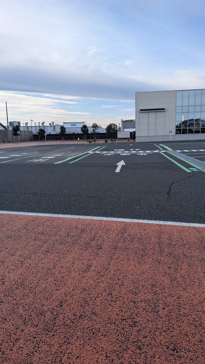 s15_nismo's tweet photo. しゃけーーーーん
ついに熊谷もロービーム計測になるみたい🙄
1/30からプレ移行 https://t.co/DV3fHYUAzF