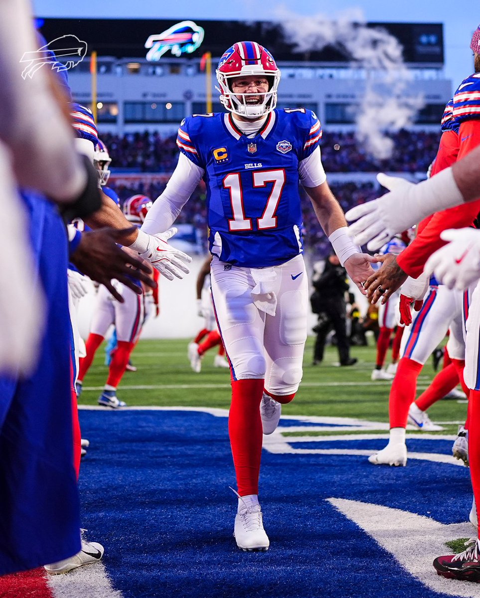 BuffaloBills's tweet image. A moment for this uni combo. 🤩