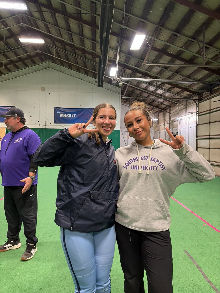 Rylee Breznay tweet media