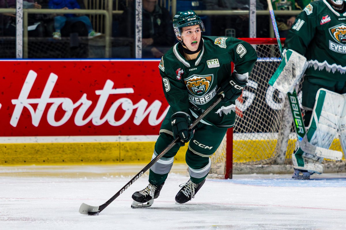 #2027NHLDraft 🇨🇦 D Landon DuPont in his WHL career so far (15-16 yo) :

96GP  26G  64A  90PTS  50PIM  +56