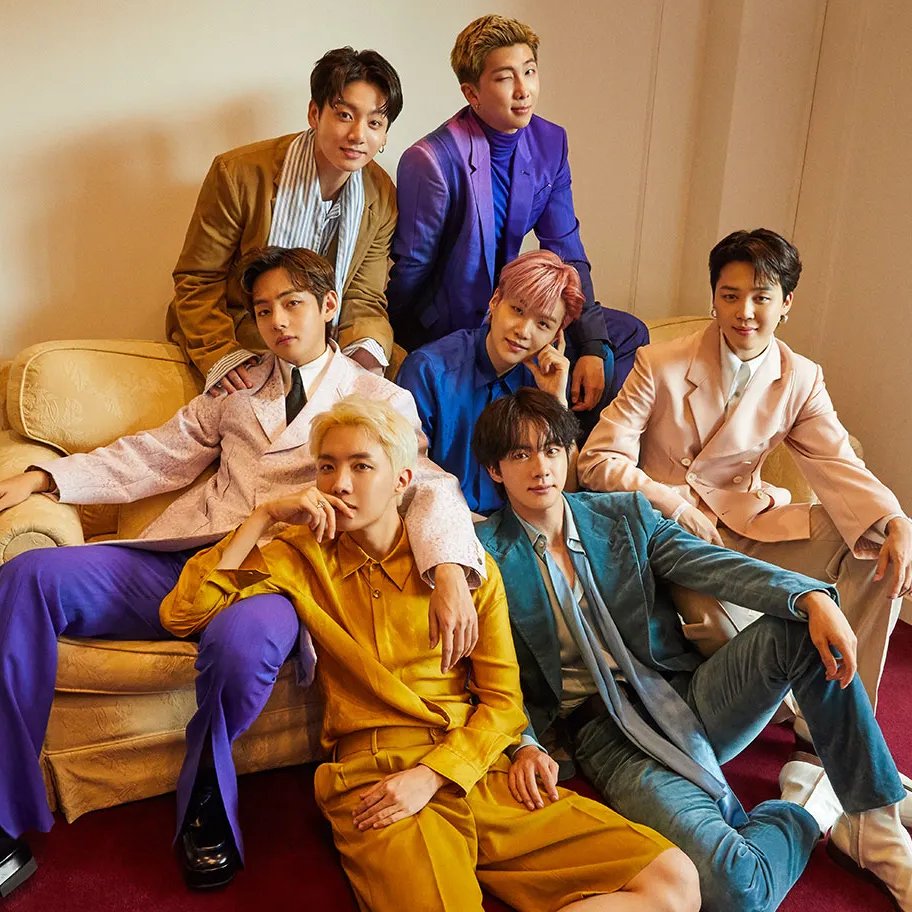 SeriesBrasil's tweet image. Diretora criativa da HYBE/BIGHIT sobre o novo álbum do BTS:

"Por mais de três anos, não estivemos trabalhando apenas em um álbum. Estivemos moldando um mundo. Sua forma, seu significado, o peso da metáfora escondida em seu nome e em seu símbolo — cada detalhe foi pensado para…