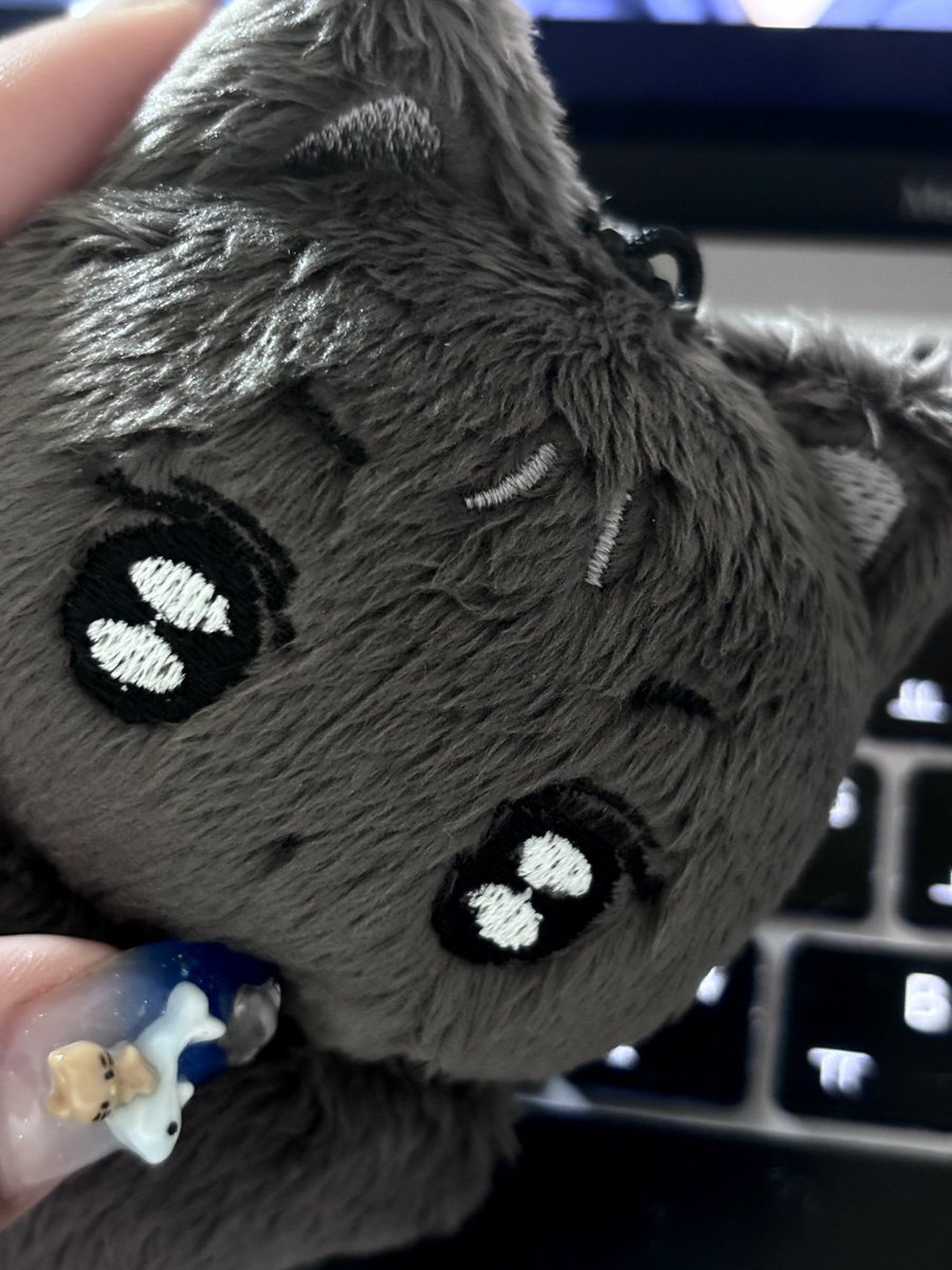 . ∧,,,∧         ╭◜◝ ◜◝ ◜◝ ◜◝ ◜◝ ◜◝ ╮
(  ̳• · • ̳) .oO  𝗛𝗔𝗣𝗣𝗬 𝗛𝗔𝗡𝗝𝗜𝗡 𝗗𝗔𝗬
/    づ🎂     ╰◟◞ ◟◞ ◟◞ ◟◞ ◟◞ ◟◞ ╯ 

#Rt 추첨 2분께 각각 하이디라오 쿠폰, 깜한냥 인형 선물로 드립니다 .ᐟ 

#한진이와_매일두근대고있잖아
#AngelBaby_HanjinDay