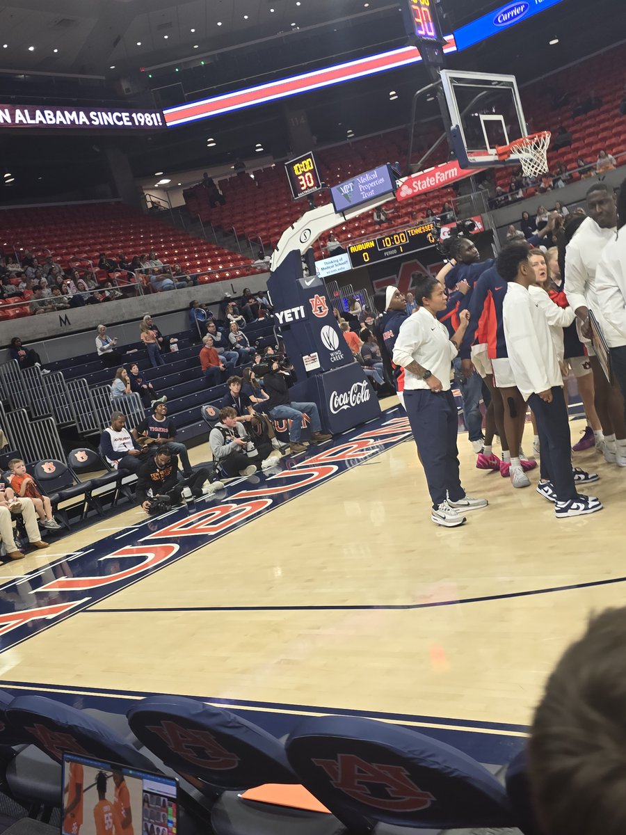 TOODLEBOYS's tweet photo. #GAMEDAYSTARTSWITHTHEFIT💪
#REPFORYOURKIDS🔥
#REPFORYOURSQUAD💯
#ALLMYFRIENDSAREMODELS😍
#TOODLEBOY LOVE ALL MY AUBURN PEOPLE 🦅🧡💙🔥🐐💪#LETSGOOOOO WE WINNING IN ALL SPORTS @AuburnTigers @TheBarn_Auburn @AuburnWBB https://t.co/7zDpPIepW7