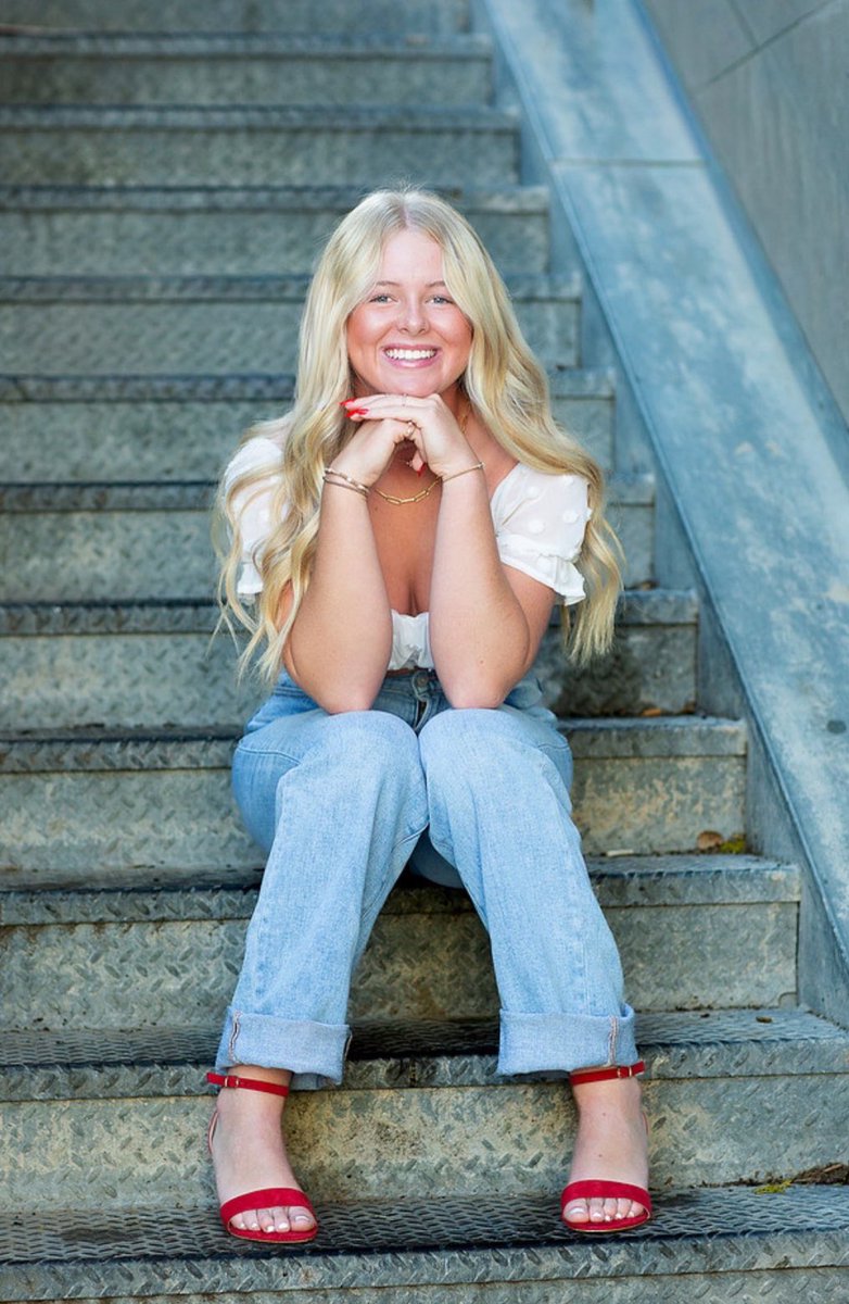 DCWGirlsBasketball tweet media