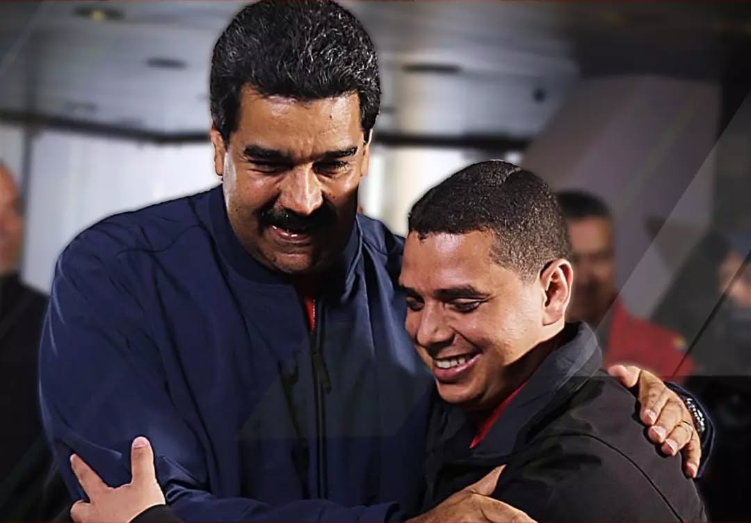 La periodista Karen Méndez aseguró que Juan Escalona, edecán de Nicolás Maduro, se encuentra en buen estado, luego de haber desmentido versiones que afirmaban que había sido asesinado.