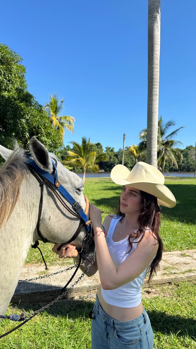 bosch_fatima's tweet image. Some bonds are instinct 🐴 🩵