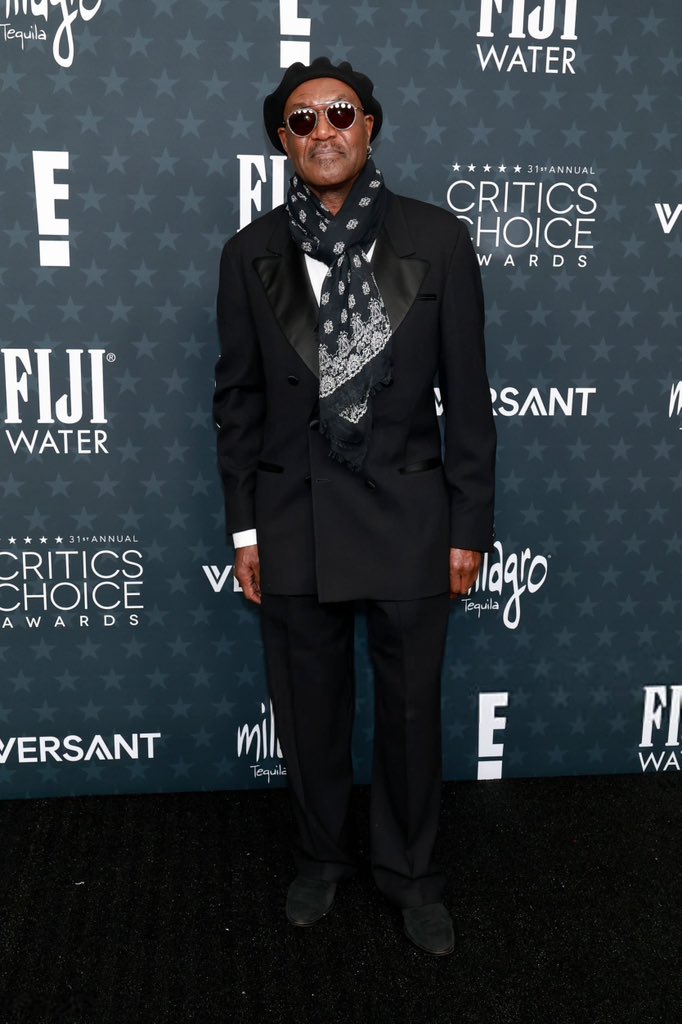 Media Updates (@mediaforupdates) on Twitter photo 