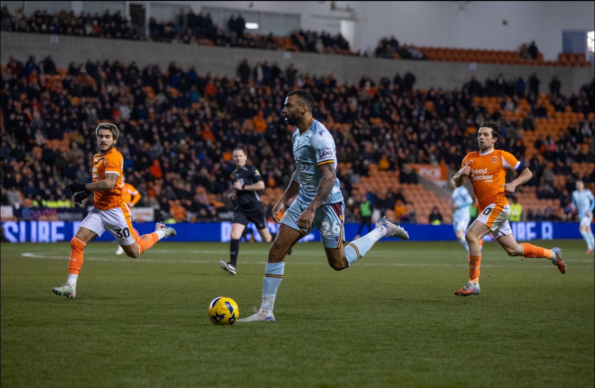 Curtis Tilt tweet media