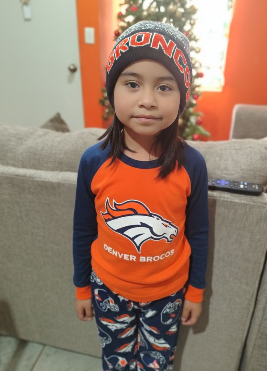 Edwinelcandice's tweet photo. #NFLENTELEVISA https://t.co/2ykq2GhdZO