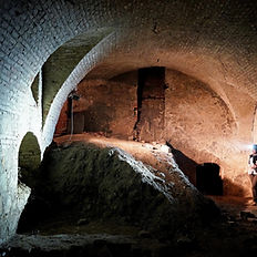 TheProjectUnity's tweet photo. 🚨The Building Authority Wants to Seal/Destroy this Ancient Underground City in Austria! 

28 years ago a homeowner in Klosterneuburg's town square accidentally discovered filled-in cellars on his property. Since then he has been excavating them (2000m²) and has made incredible discoveries.

Church archival records show that about 500 years ago the church ordered the entire underground city filled with dirt. More than 3000 tons of dirt in the era of shovels and wheelbarrows.

It's not fully excavated yet.

The underground city was believed to be last inhabited by the Templars. Excavations of the buried underground city have reportedly found artefacts from the Vinca culture (5000 BC) and apparently even metal artefacts made mostly of aluminium.

The city of Klosterneuburg is trying to stop the excavation and bury the whole underground city AGAIN.