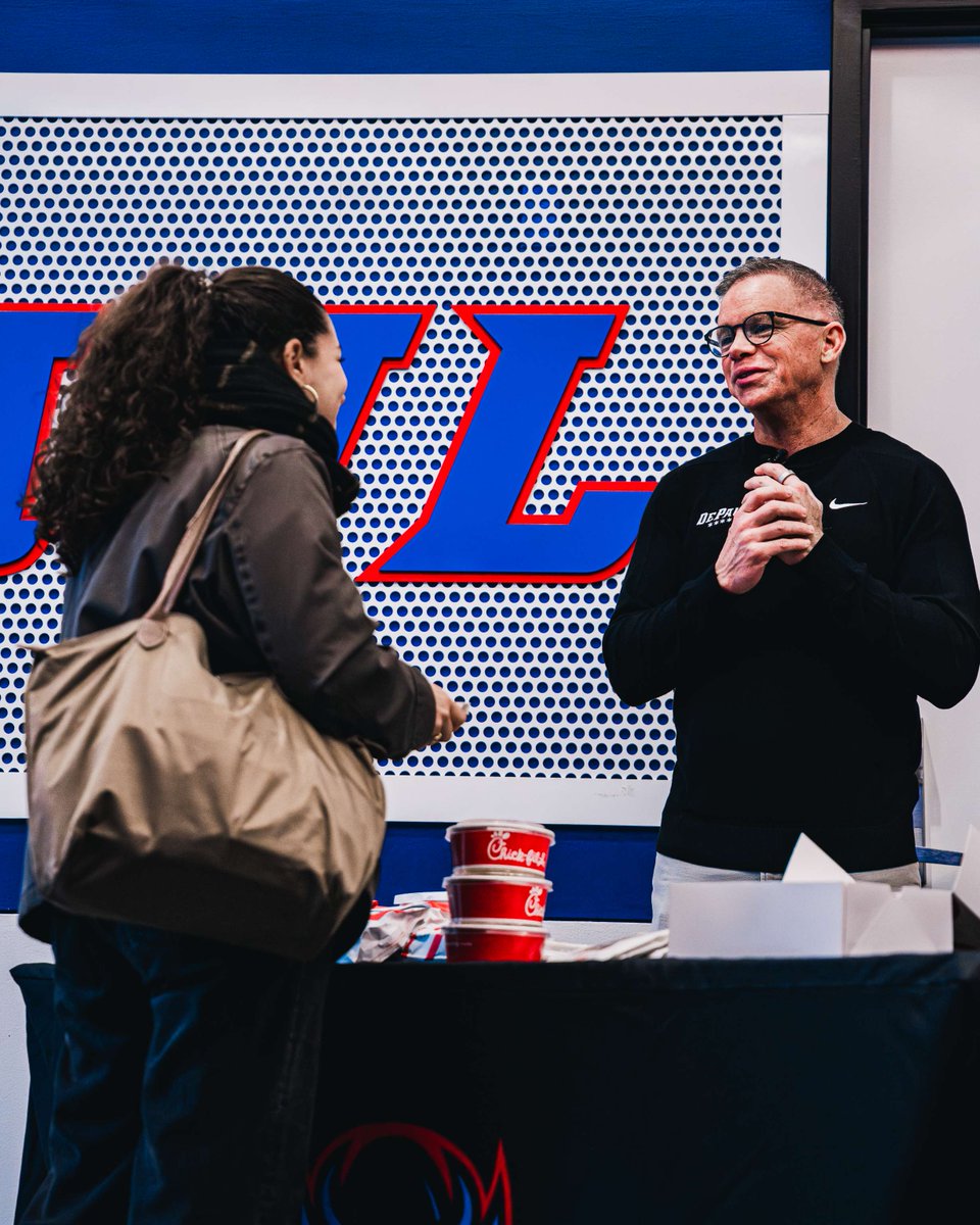 DePaul Basketball tweet media