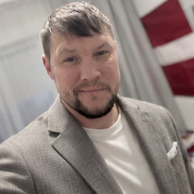 e53_rs's tweet image. #NeuesProfilbild