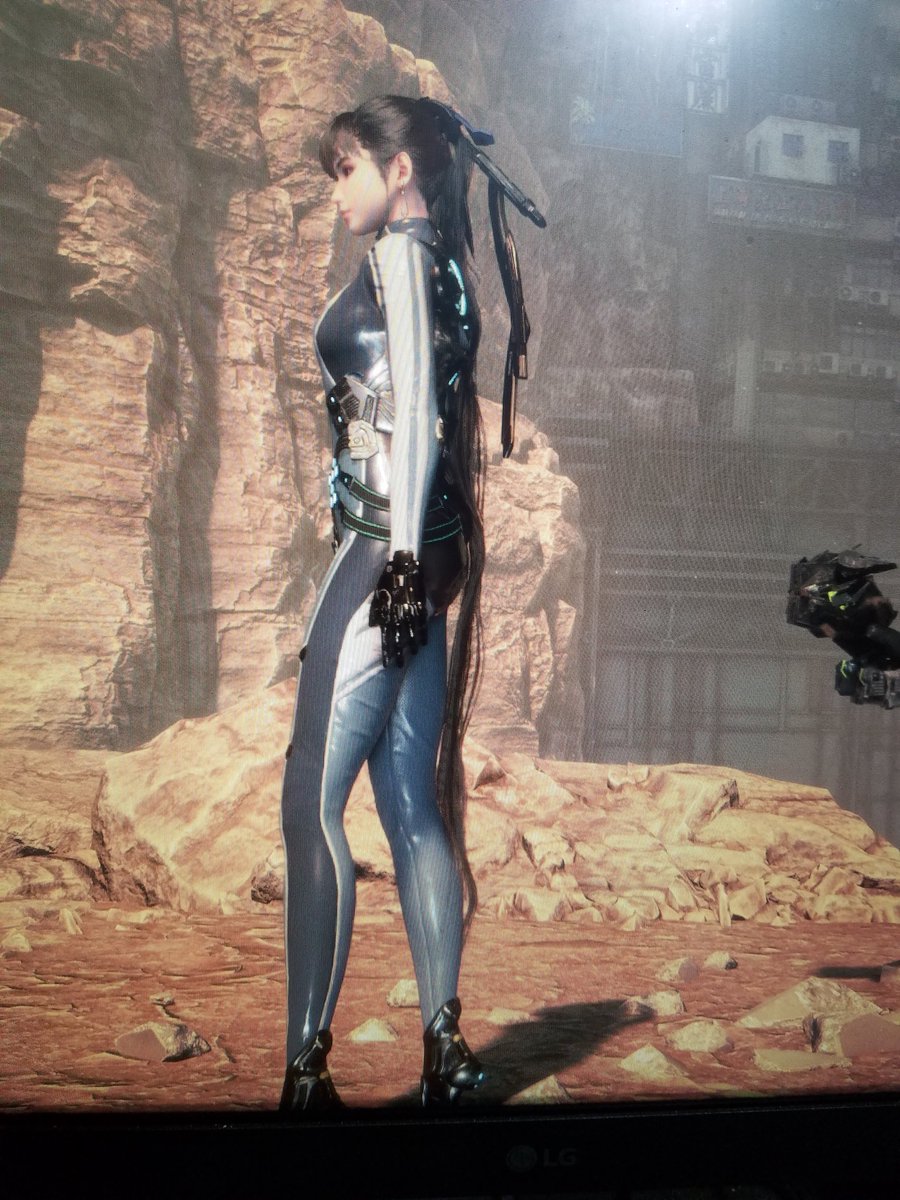 ワッティ tweet media