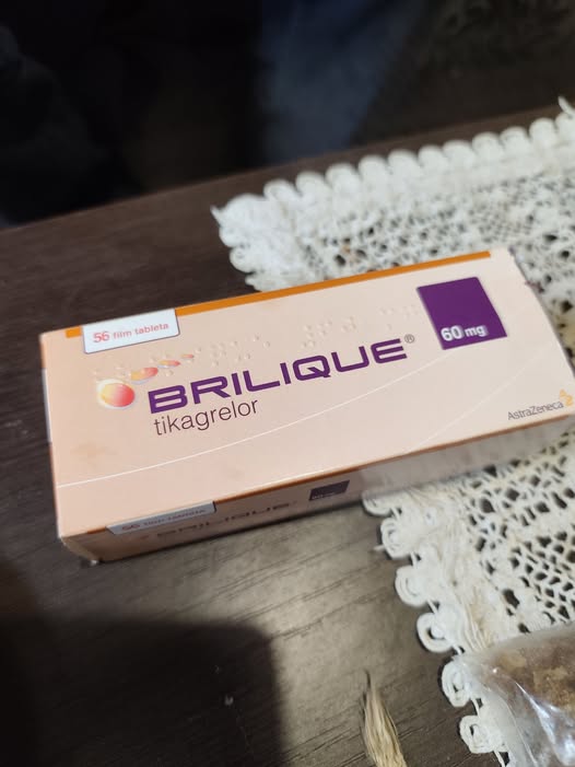 KucaStarih's tweet image. Имам још 4 таблете па ако неко може,ако не остаје ми Божија воља.....