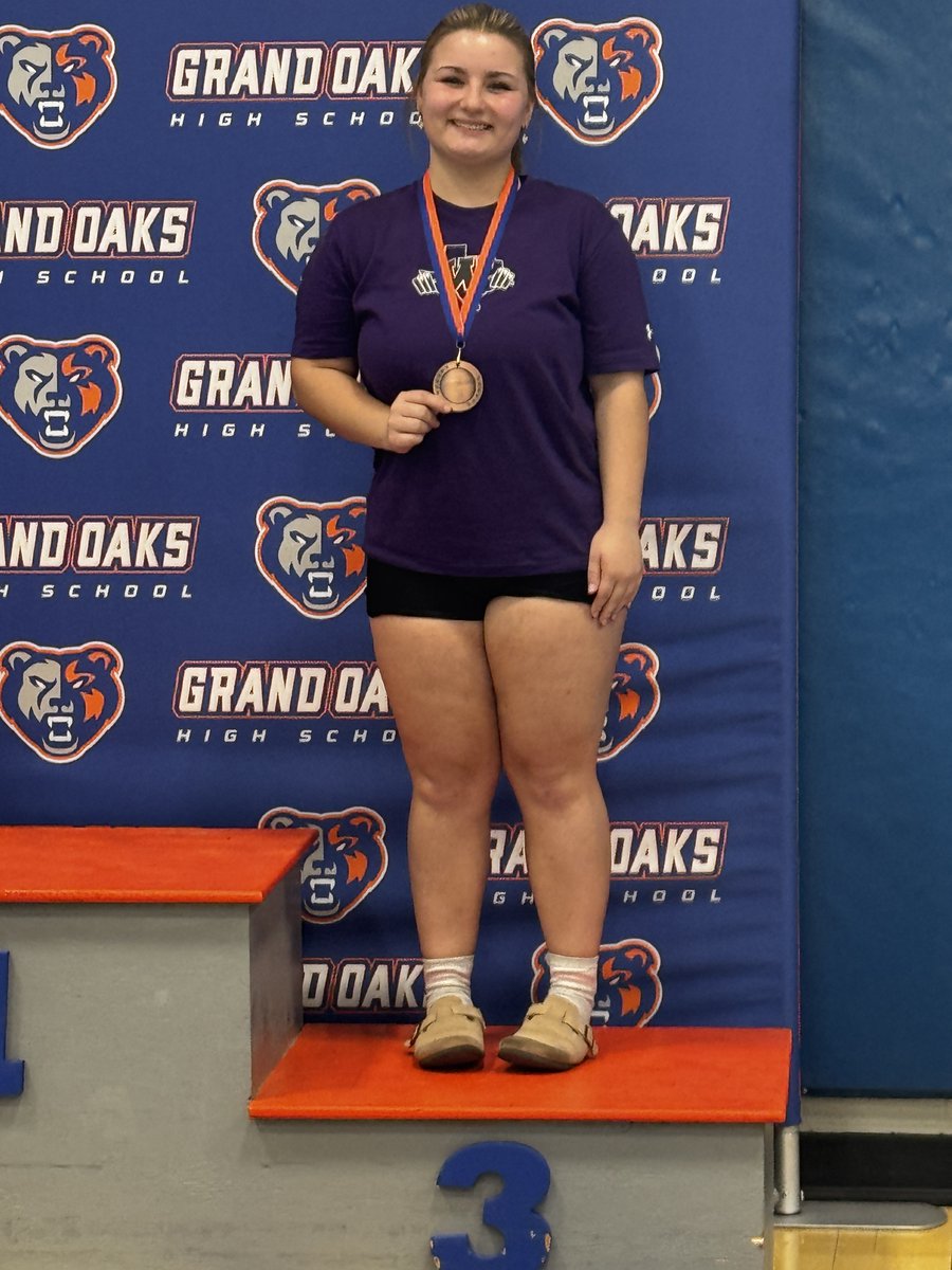 WHS Powerlifting tweet media