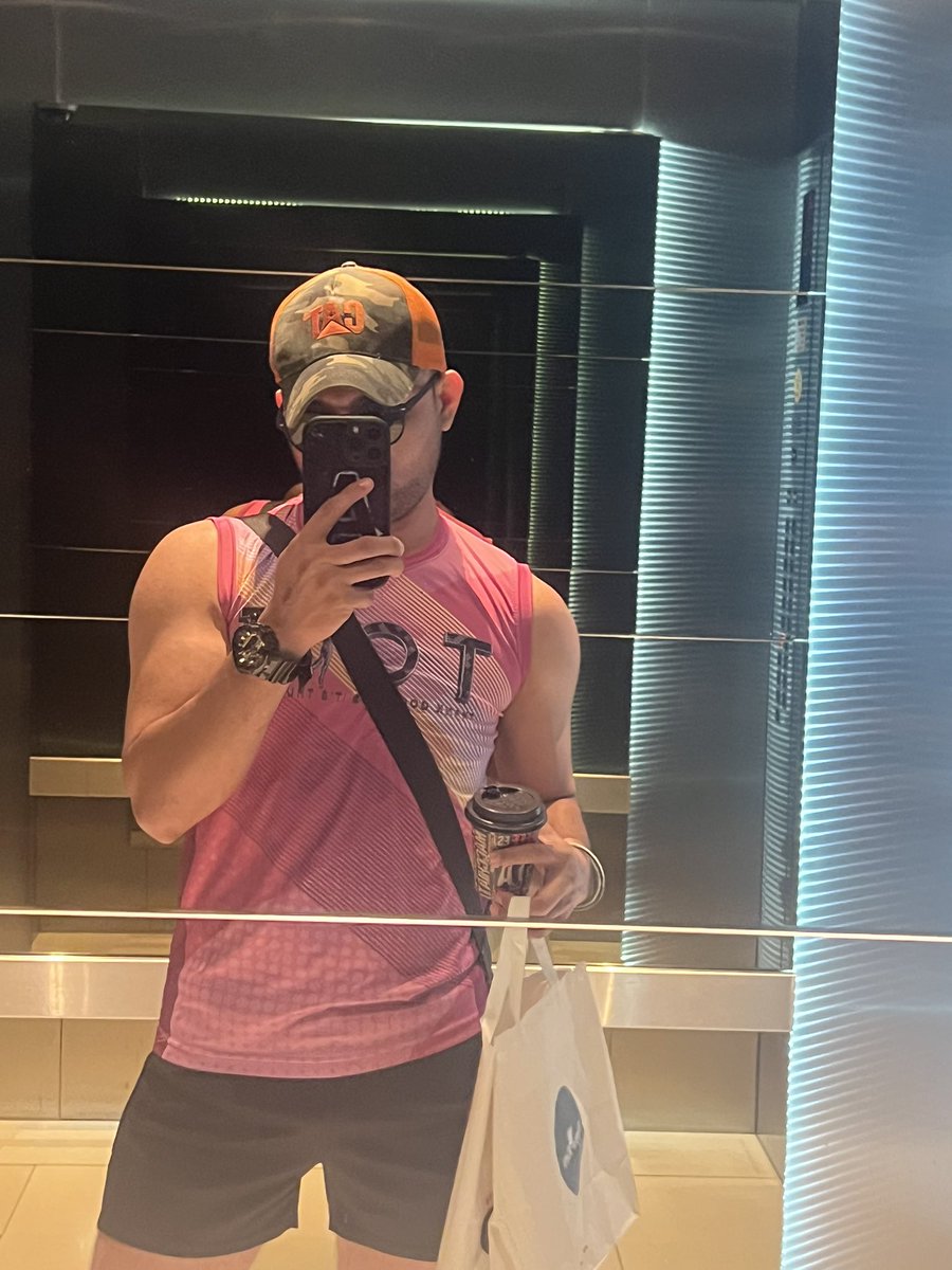 Ajunjun25's tweet image. Pagod yarn🥹 

#RIGGA