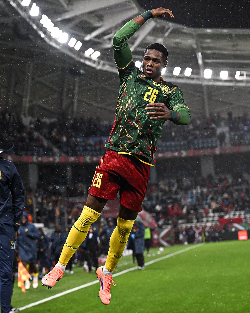 Christian Kofane hit the Cristiano Ronaldo siu celebration after scoring the winning goal to send Cameroon to the AFCON quarter-finals 🔥🇨🇲