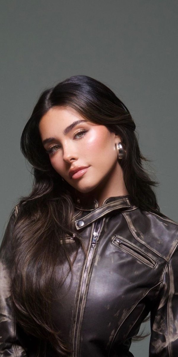 LostGirlKaity03's tweet image. Kaitlyn D. Barnes

OC
FC Madison Beer
Single 
Lesbian 
Daughter of @NoSleep4MikeRP
College Student 
Karaoke &amp;amp; Shower Singer
Spread Beauty, not Nasty
No DM Dropping 

I am searching for my place in this wicked world.