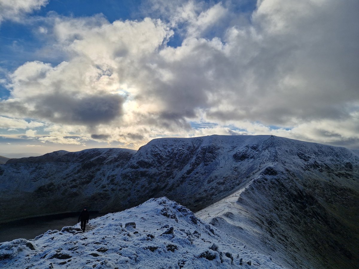 DFS8's tweet image. Epic day on helvellyn doing both edges and catstye cam. Meggy t did grand