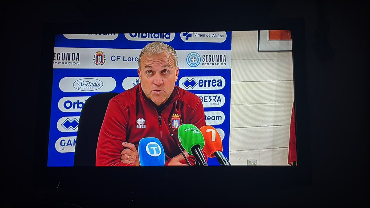 Palabra De Dios, te rogamos, óyenos.