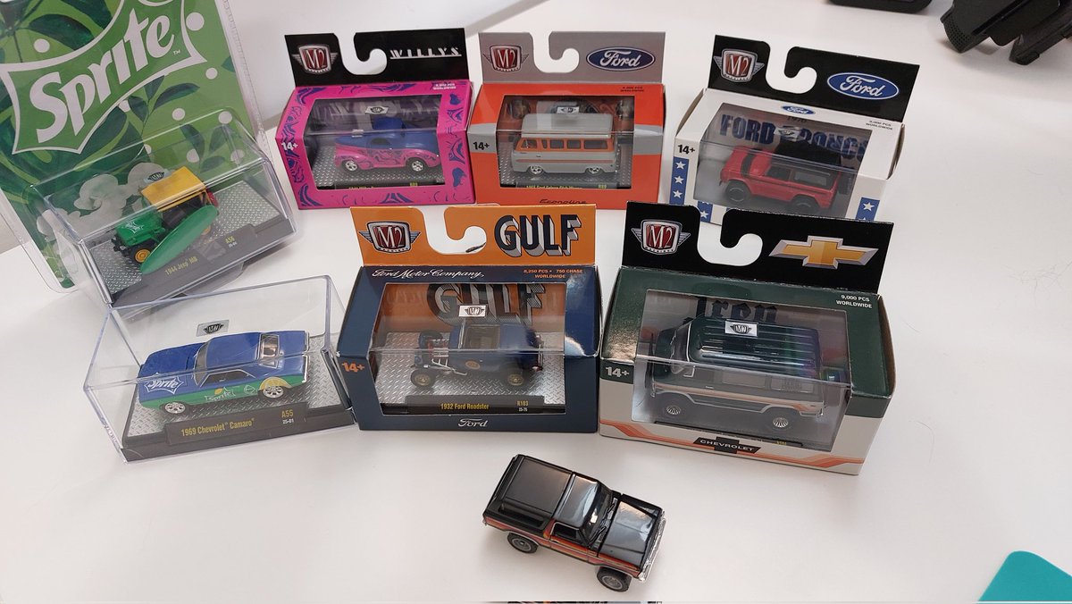 1965 Ford Falcon Club Wagon by M2 Machines #DieCast #ミニカー