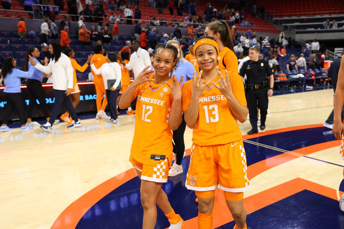 LadyVol_Hoops's tweet image. ROAD WIN!!