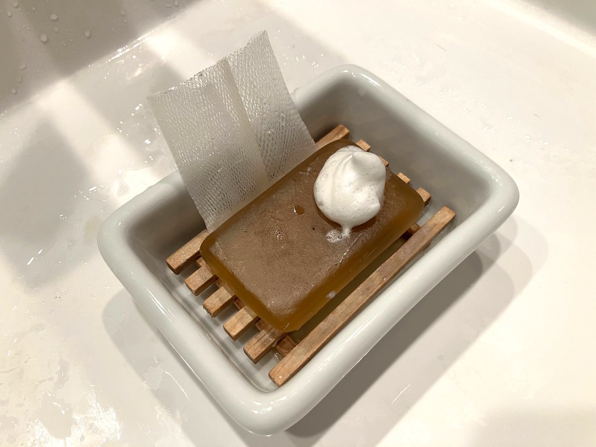 ＃新年事始め。＃ビューティルーティン にしたい朝洗顔にぴったりのナチュラルなソープをご紹介しています。
見た感じをいい意味で裏切る 柑橘系の香りもポイント高い。
wlifejapan.com/2026/01/04/ama…