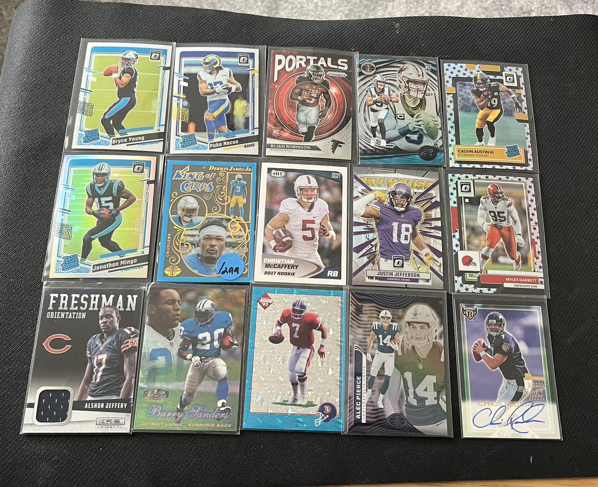 PierceHoyle's tweet photo. @TheHobby247 $30 for all 30 https://t.co/MUDpYal1rR