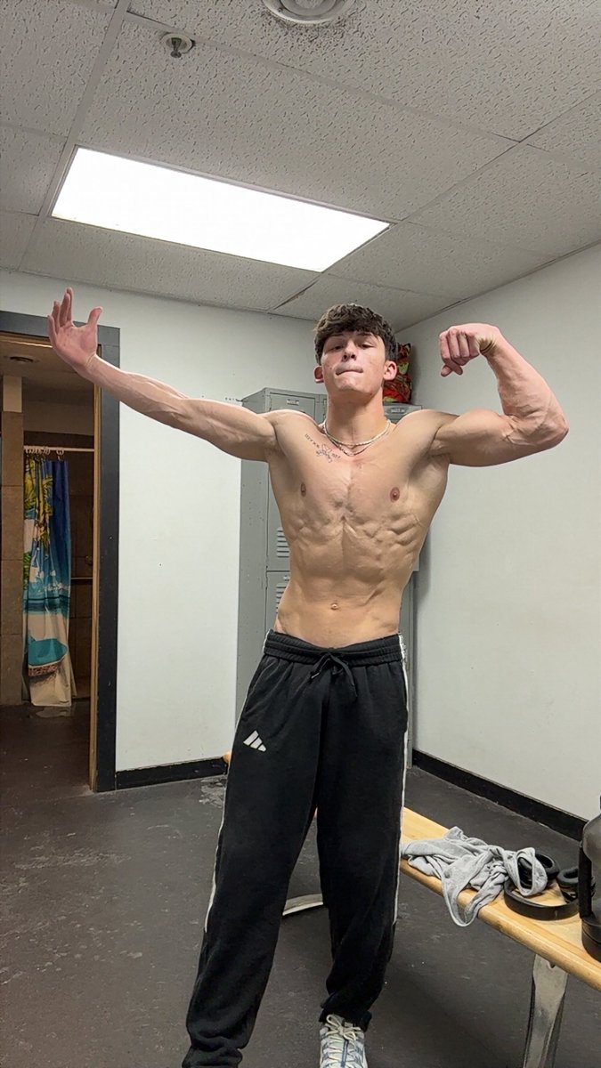 MasterZach2's tweet image. I live in luxury because betas choose to fund my life. Pigs like you pay just to exist near my power. You know you don’t have control here. I decide. I lead. The money follows and so do you😈💵

cash.app/$MasterZach2

throne.com/masterzach2

 @diamond__here @slave_here…