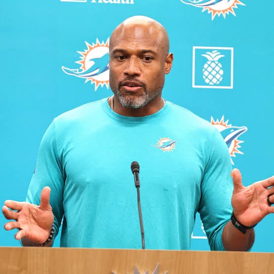 Coach Fuller tweet media