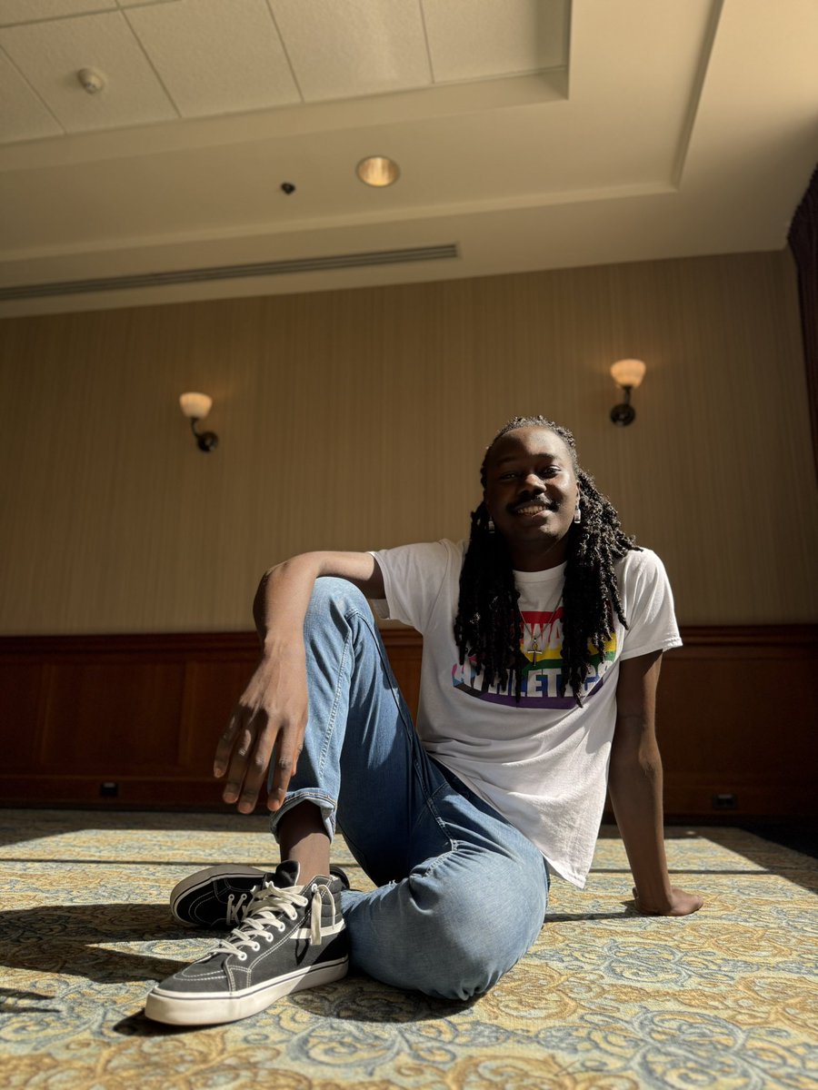 Happy New-Gay Year 🏳️‍🌈🏳️‍⚧️