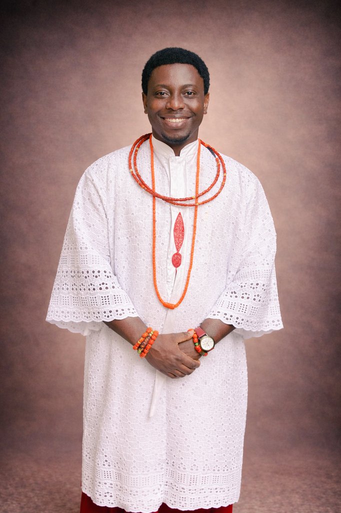 PeacejoyE's tweet image. Grace mades men!
Culture builds men!
And society unites men together! 
Think about it. I call you blessed 
#Trending #freshoraclepj #Edo #Beninpride